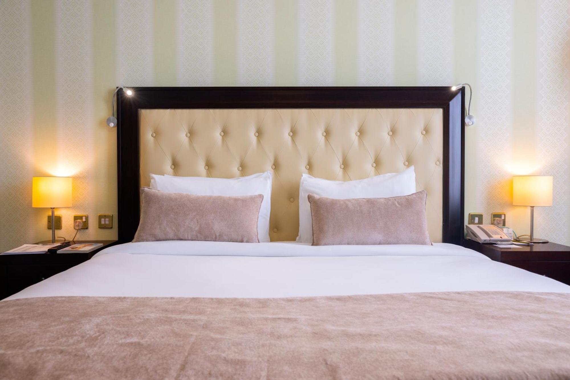 City Gate Hotel Доха Экстерьер фото