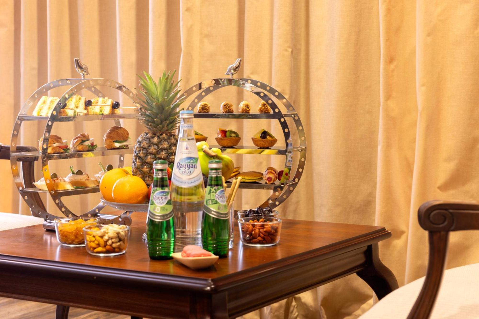 City Gate Hotel Доха Экстерьер фото
