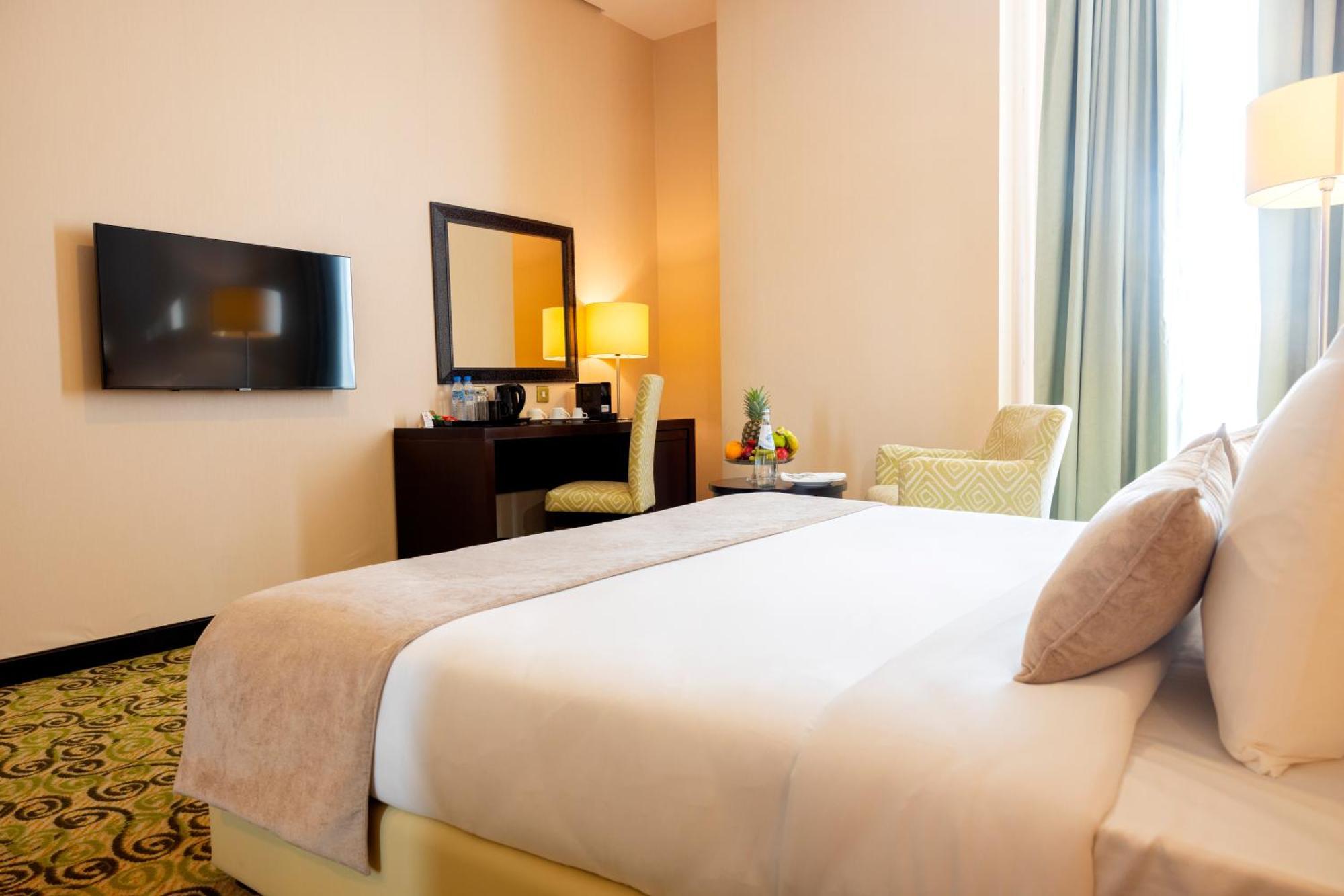 City Gate Hotel Доха Экстерьер фото