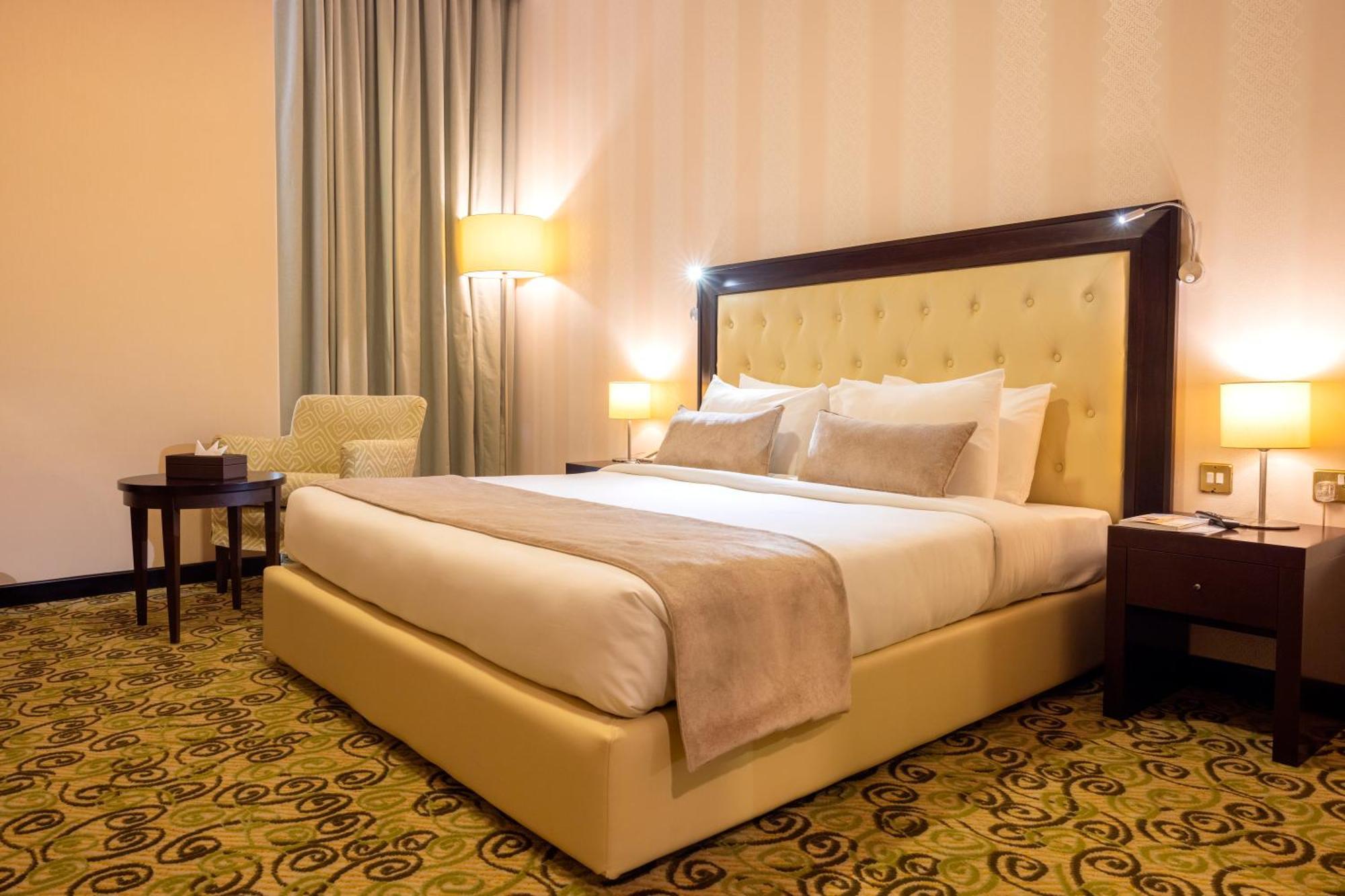 City Gate Hotel Доха Экстерьер фото