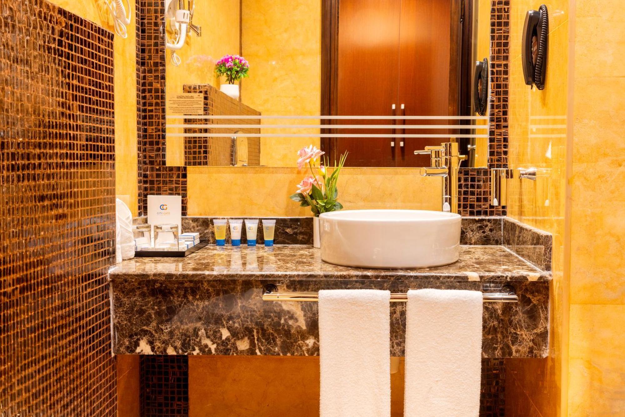 City Gate Hotel Доха Экстерьер фото
